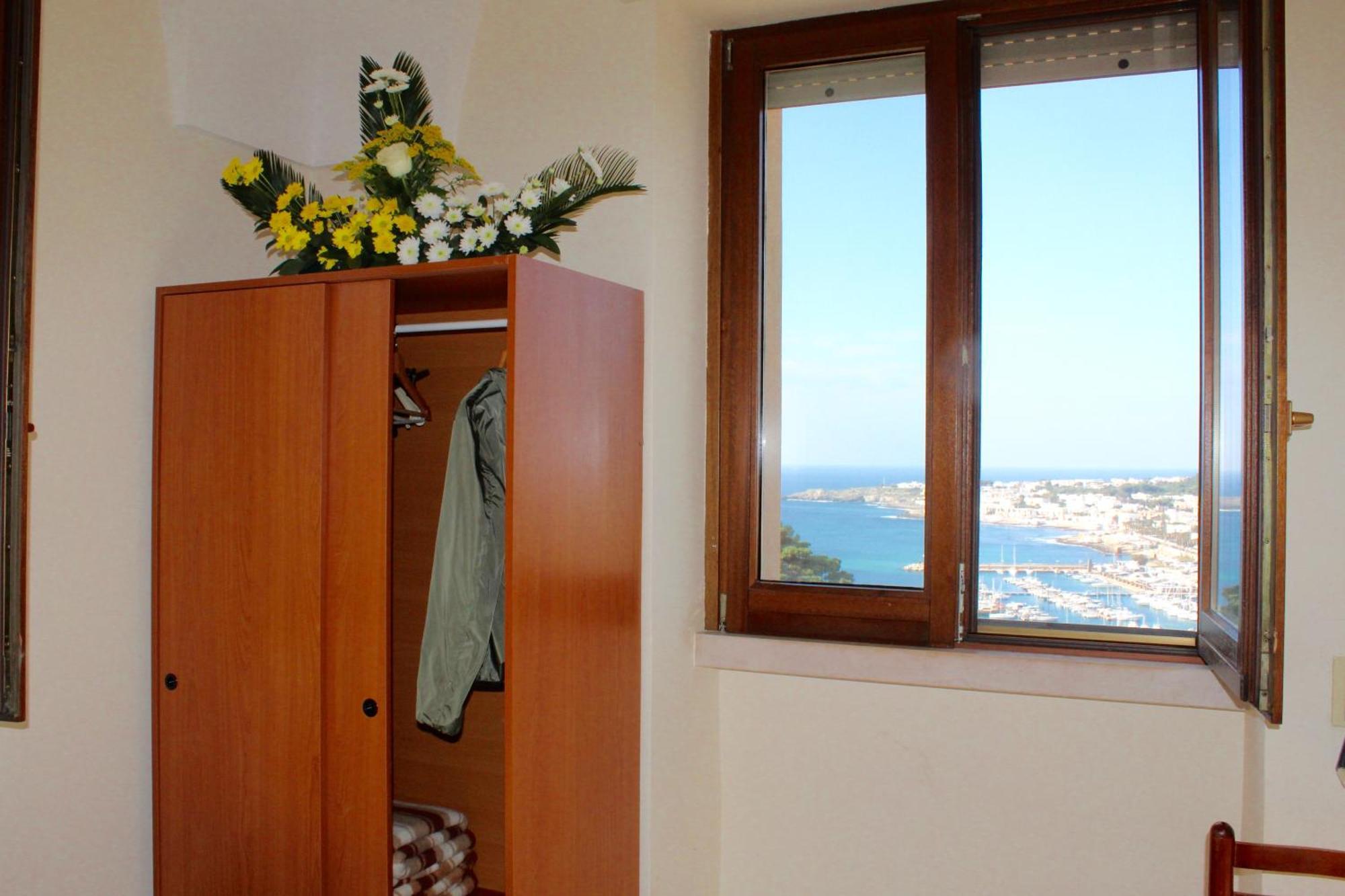 Albergo Del Santuario Santa Maria di Leuca Luaran gambar